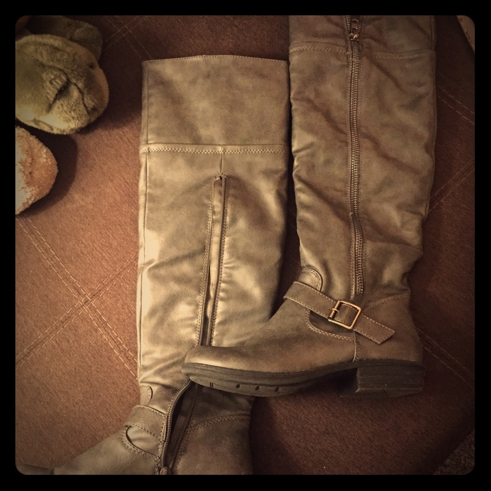Ladies Boots